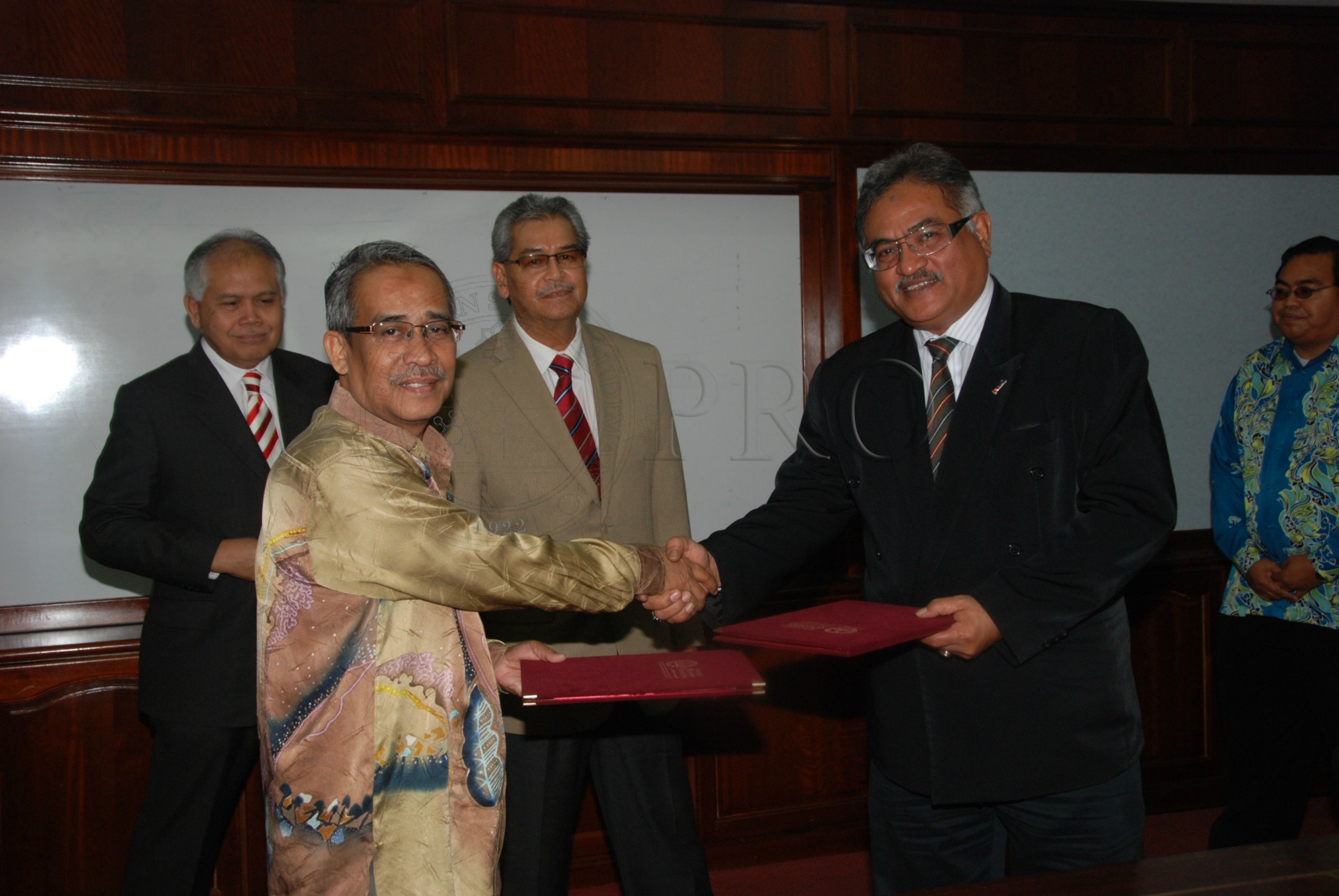 PRO 12 122 seni DSC 6357